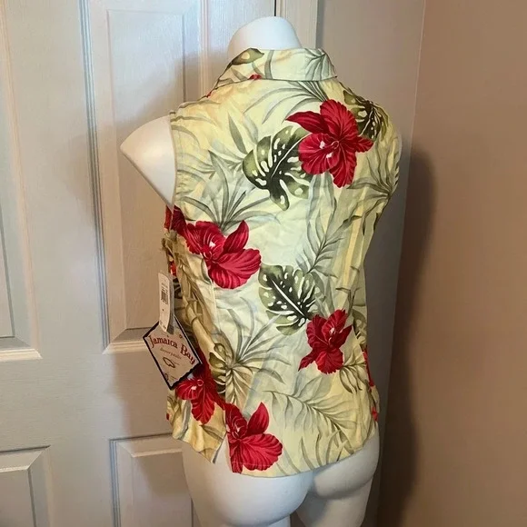 NWT Jamaica Bay floral women’s vest - Picture 4 of 4